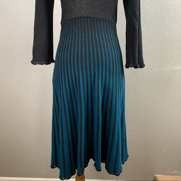 FCUK flare sleeve fit and flare sweater dress - Picture 9 of 14